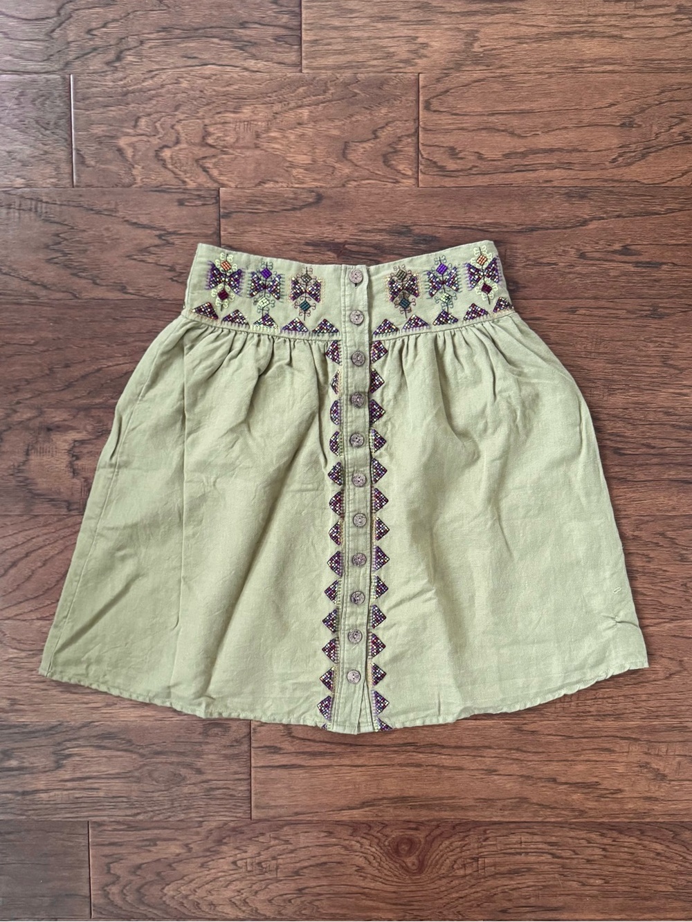 GUC Anthropologie Maeve Embroidered Cotton Olive Green Button Front Skirt